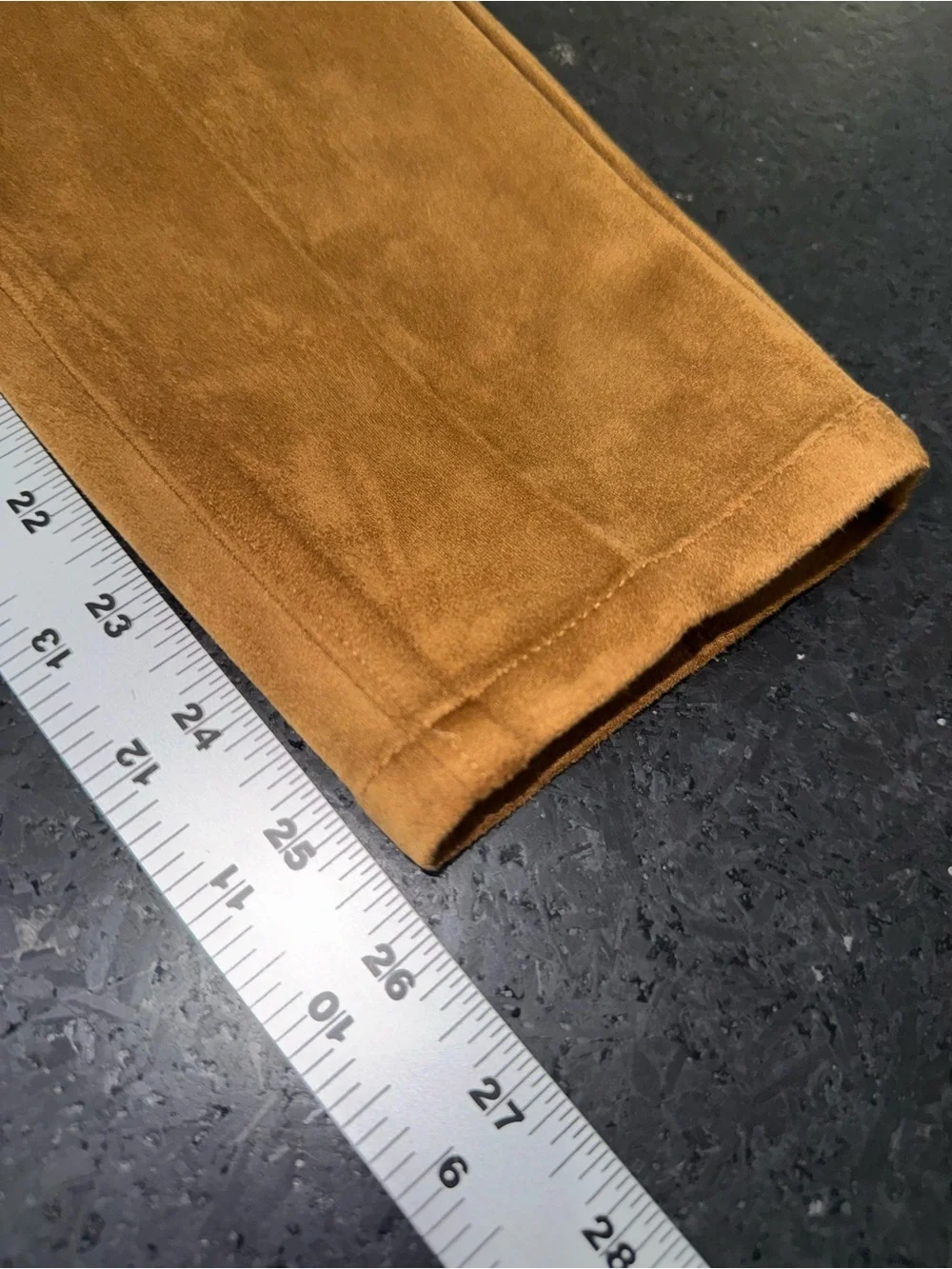 UEC Ann Taylor Cropped Faux Suede-Look Skinny Pants Camel color stretch SZ 6P